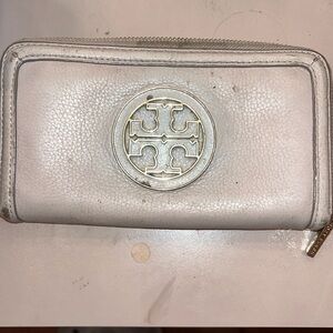 Authentic large Tory Burch wallet